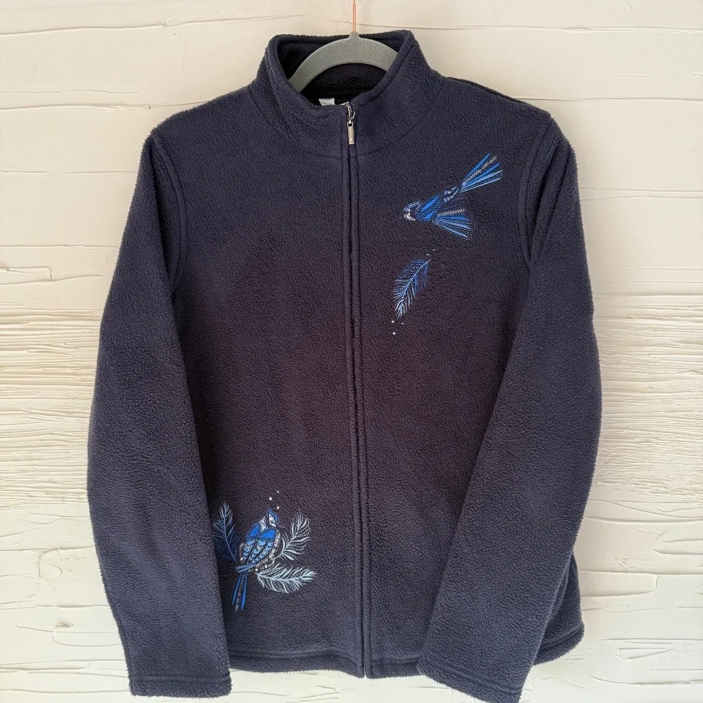 Collectors Northern Reflections Embroidered Fleece Zip Sweater | Small - Picture 2 of 7